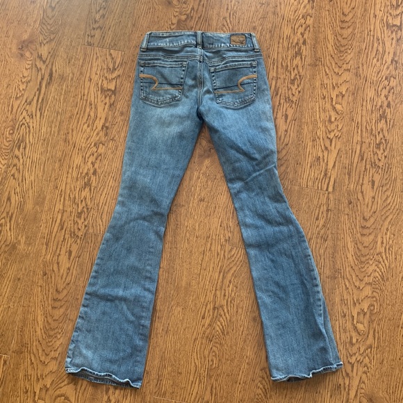 American Eagle Artist Stretch Jeans - Picture 5 of 6